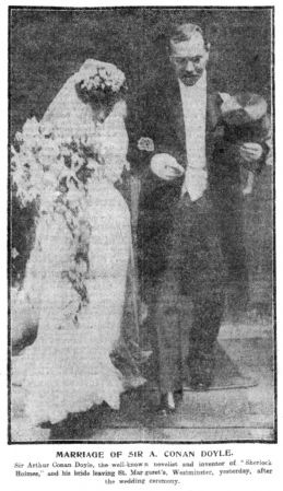 Jean Conan Doyle and Arthur Conan Doyle leaving St. Margaret's, Westminster, after the wedding ceremony (18 september 1907).